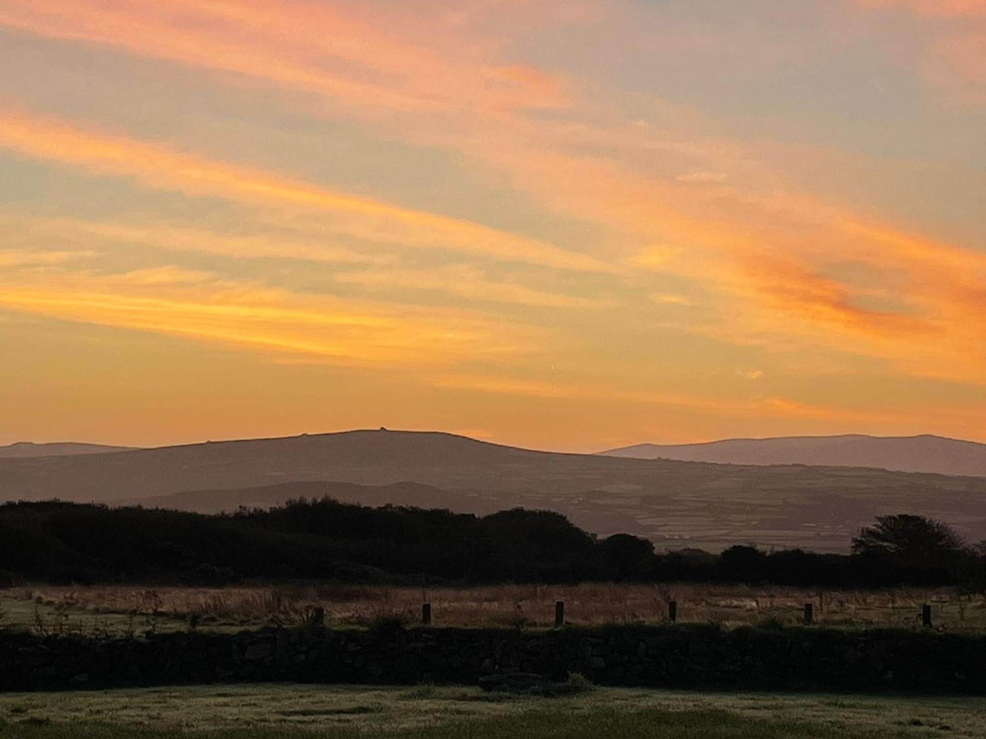 Trefechan Wen Barn Llanwnda  Екстер'єр фото